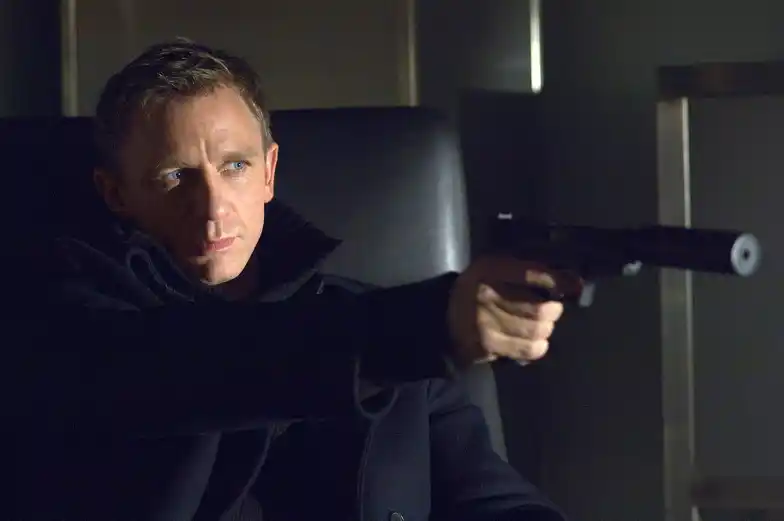 Silencer or suppressor by James Bond Daniel Craig in Casino Royale
